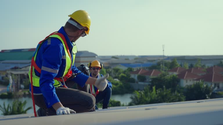 Best Emergency Roof Repair Services  in Smithton, IL